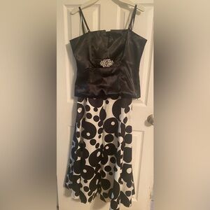 VENUS Black and White Strapless Corset Top with Black White Satin Skirt